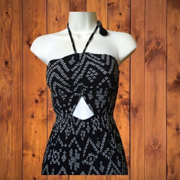 Forever 21 Women's Small Smocked Halter Cut Out Slit Leg Jumpsuit Black Boho - Picture 2 of 7